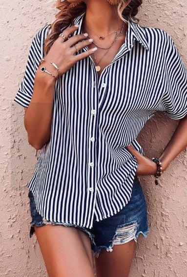 Stilfuld stribet skjorte – ferielook & efterårschic