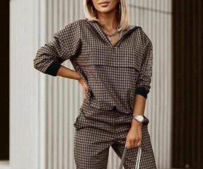 Ternet Trøje med Sort Kant